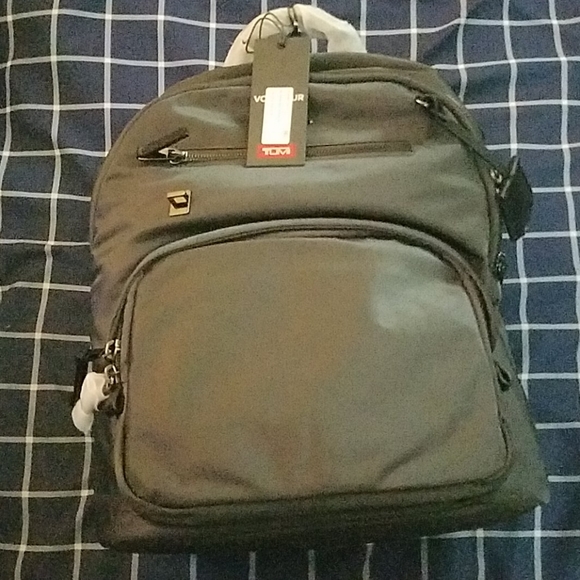 MAKE ME AN OFFER - Picture 7 of 7